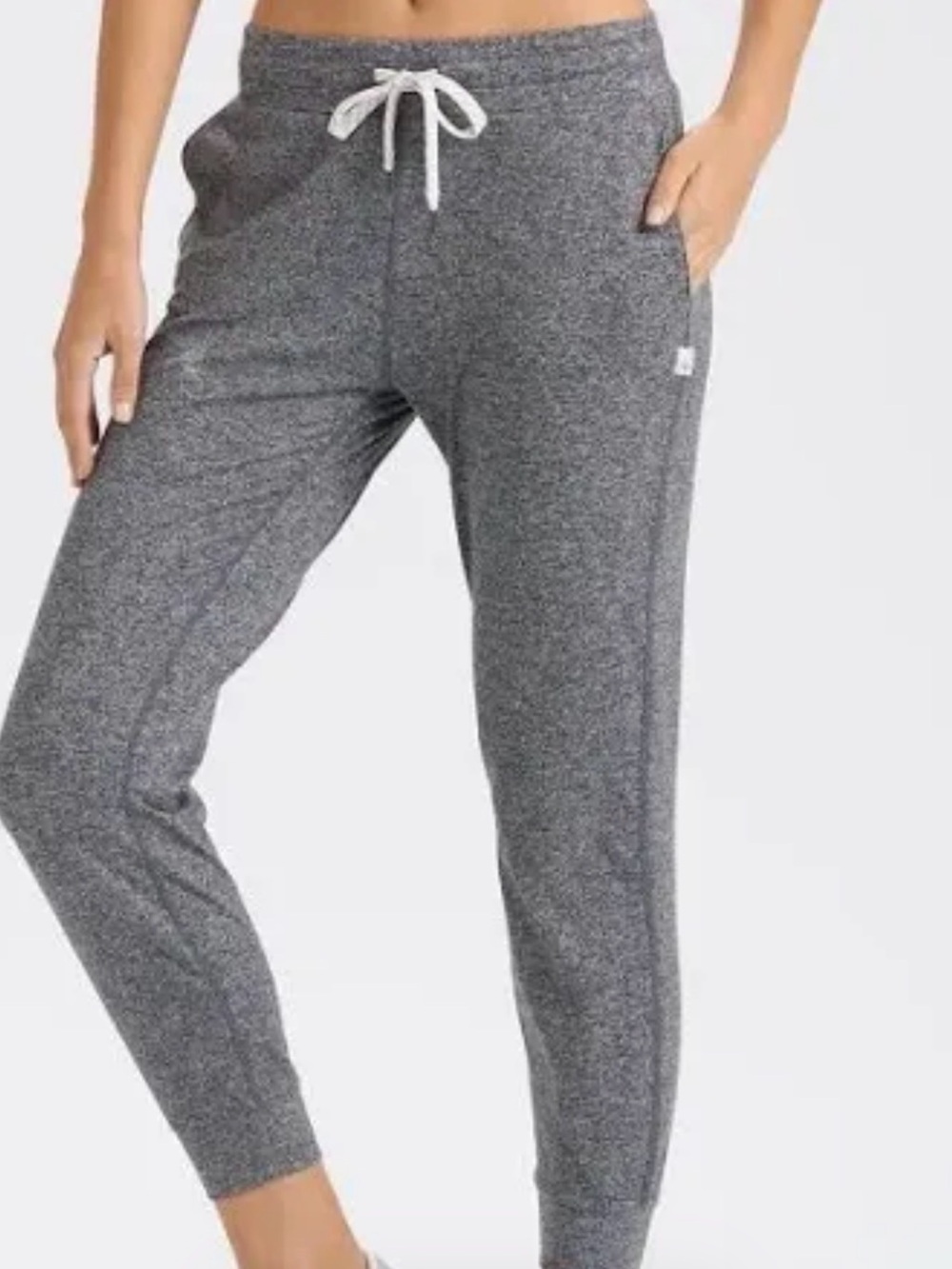 Vuori Performance Jogger  (Long) Size Small
